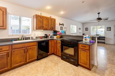 Open kitchen