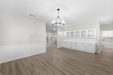 1301 Essex Green unit PVT, College Station, TX 77845 - photo 7