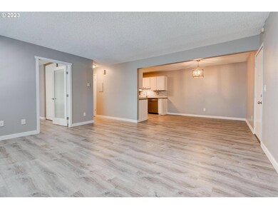 Living Room/Dining Room