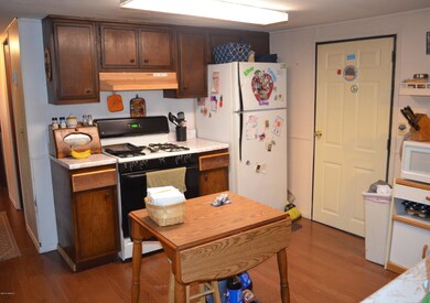 Hess Kitchen 2