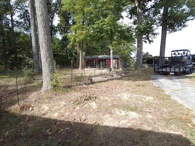 10056 E State Road 54, Bloomfield, IN 47424 - photo 6