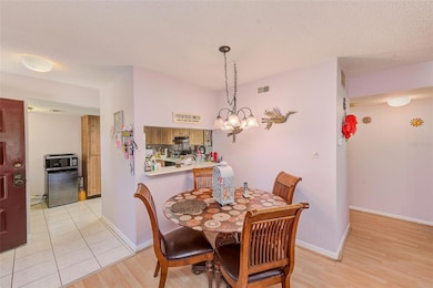 2685 Sabal Springs Cir unit 202, Clearwater, FL 33761 - photo 6