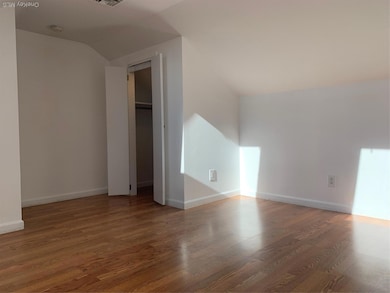 14 Bayville Ave unit 4, Bayville, NY 11709 - photo 4