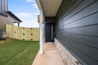 2602 SW Convent St unit 2, Bentonville, AR 72712 - photo 3