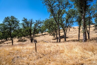 0 Armed Ct, Stallion Springs, CA 93561 - photo 3