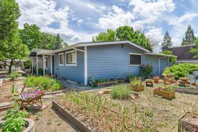 1922 Coker Butte Rd, Medford, OR 97504 - photo 5