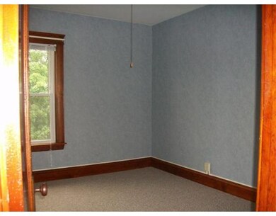 173 Kilburn St unit 3, Fall River, MA 02724 - photo 4