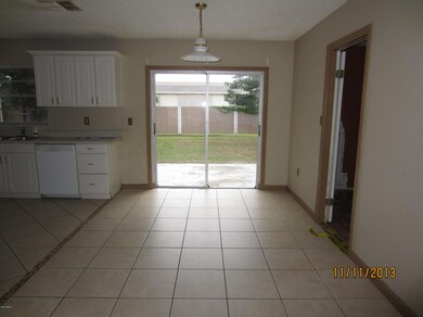 2526 Southover Dr NE, Palm Bay, FL 32905 - photo 5