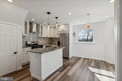 1028 Hansen Place, Darby, PA 19023 - photo 4