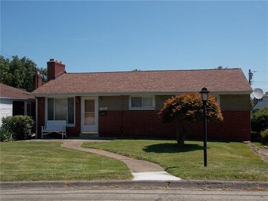 1441 Huber St, McKeesport, PA 15133 - photo 2