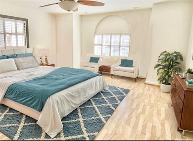 VIRTUAL STAGED MASTER BEDROOM WITH EN-SUITE.