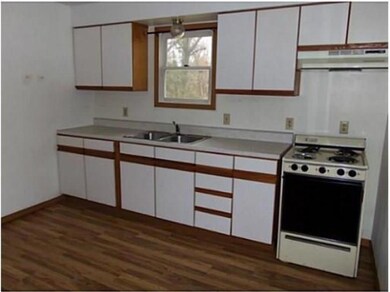 518 N Walnut St, Saint Marys, OH 45885 - photo 7