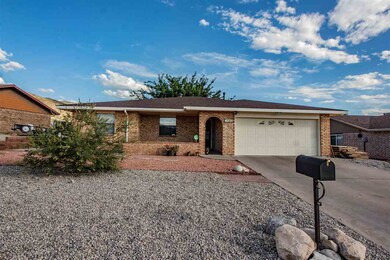 3208 Thunder Rd, Alamogordo, NM 88310 - photo 2