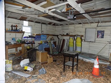 715 River St, Scranton, PA 18505 - photo 5