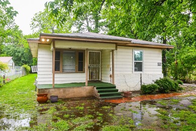 744 Lovers Ln, Houston, TX 77091 - photo 3