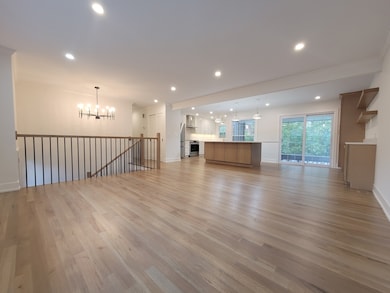 2S245 Mayfield Ln, Glen Ellyn, IL 60137 - photo 6