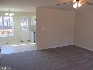 48 Rustic Ln, Colonial Beach, VA 22443 - photo 4