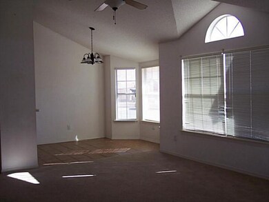 14305 Sebastian Ln, Horizon City, TX 79928 - photo 5