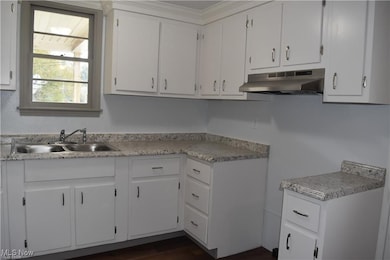 205 Mcfadden St, Saint Clairsville, OH 43950 - photo 4