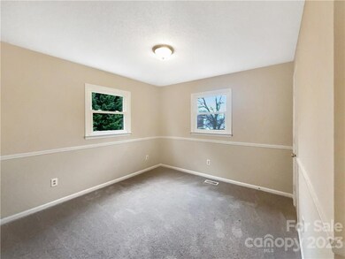 117 Bowman Rd, Statesville, NC 28625 - photo 5