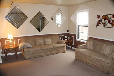 2025 Orchard Dr, Whitehall, PA 18052 - photo 2