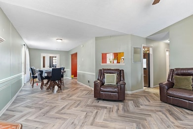 3807 W Locust St, Rogers, AR 72756 - photo 5