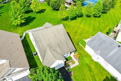 7097 Queenscourt Ln unit I50, Macungie, PA 18062 - photo 7