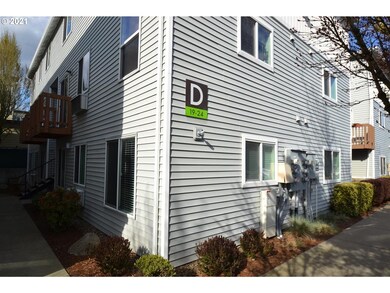 217 NE 146th Ave unit 21, Portland, OR 97230 - photo 4