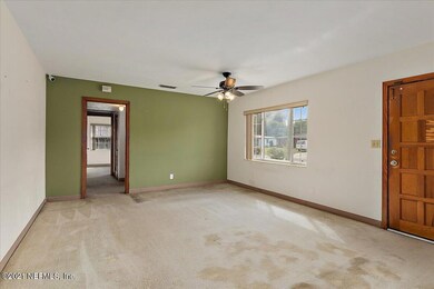 5747 Cedar Forest Dr N, Jacksonville, FL 32210 - photo 3