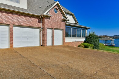 151-Saligugi-Way-Exterior-4