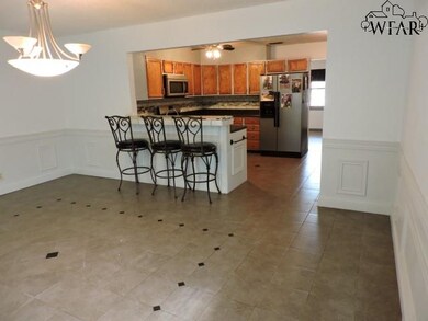 3912 Cynthia Ln, Wichita Falls, TX 76302 - photo 4