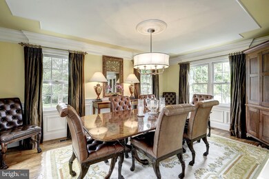 9509 Leemay St, Vienna, VA 22182 - photo 5