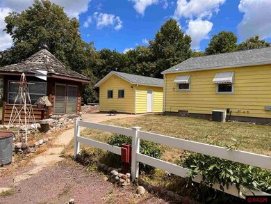 1604 N 2nd St unit Second, Mankato, MN 56001 - photo 2