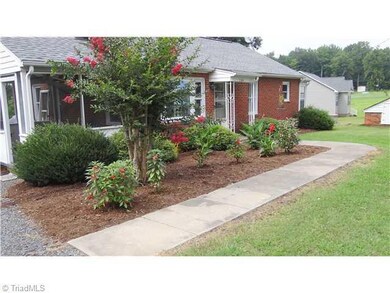 5364 Old Nc Highway 13, Asheboro, NC 27205 - photo 3