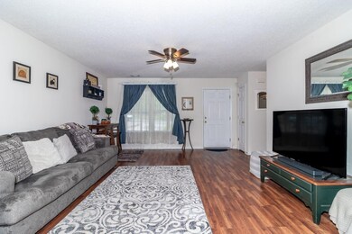 7-web-or-mls-2026 GARDNER ST (c)-5783