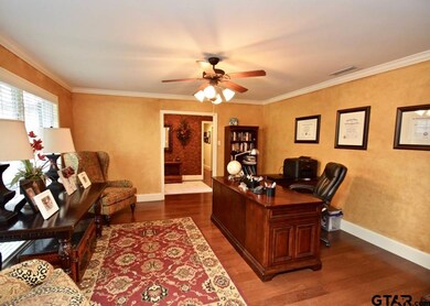 616 616 Trenton Dr, Tyler, TX 75703 - photo 4