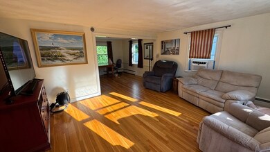 147 Maple St unit 147, Needham, MA 02492 - photo 5