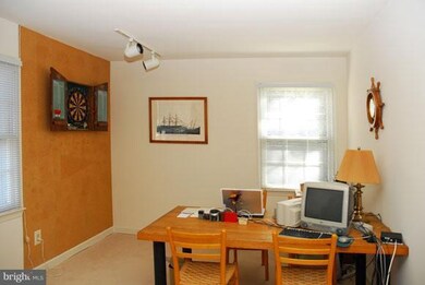 3601 Deerberry Ct, Fairfax, VA 22033 - photo 7