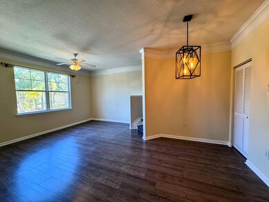 255 Murcia Dr unit 201, Jupiter, FL 33458 - photo 2