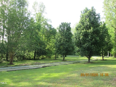 169 Mount Pleasant Rd, Willow Spring, NC 27592 - photo 7