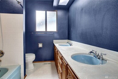 1424 NW 204th Place, Shoreline, WA 98177 - photo 7