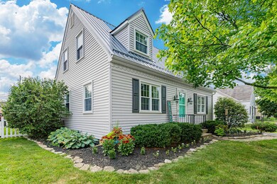 156 S Algonquin Ave, Columbus, OH 43204 - photo 2