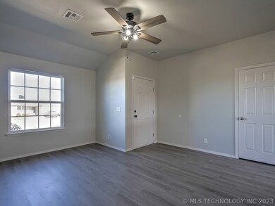 25204 E 92nd Ct S, Broken Arrow, OK 74014 - photo 5