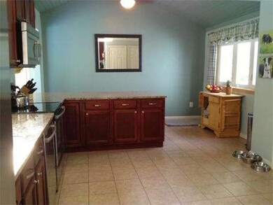 392 Oak St, Franklin, MA 02038 - photo 3