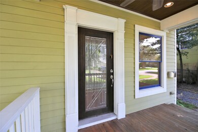 1810 Oxford St, Houston, TX 77008 - photo 4