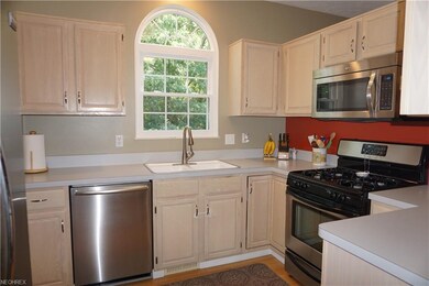 23180 Wainwright Terrace, Olmsted Falls, OH 44138 - photo 3