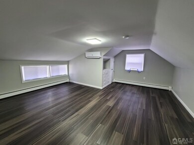 27 Spruce St, Carteret, NJ 07008 - photo 2