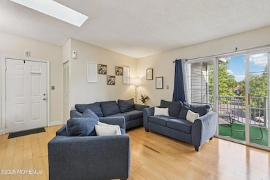 89 Lindsey Ct unit 4021, Franklin Park, NJ 08823 - photo 3