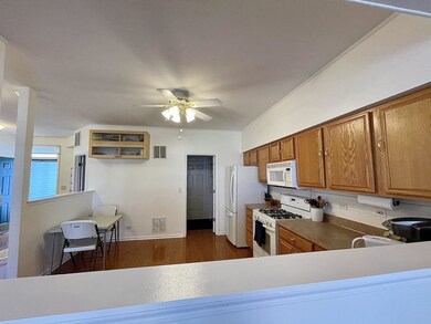313 Lake Gillilan Way unit 16/2, Algonquin, IL 60102 - photo 3