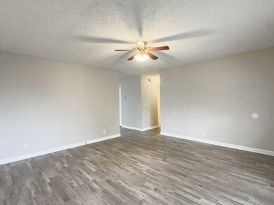 1012 Cooper Dr, Oak Grove, KY 42262 - photo 5